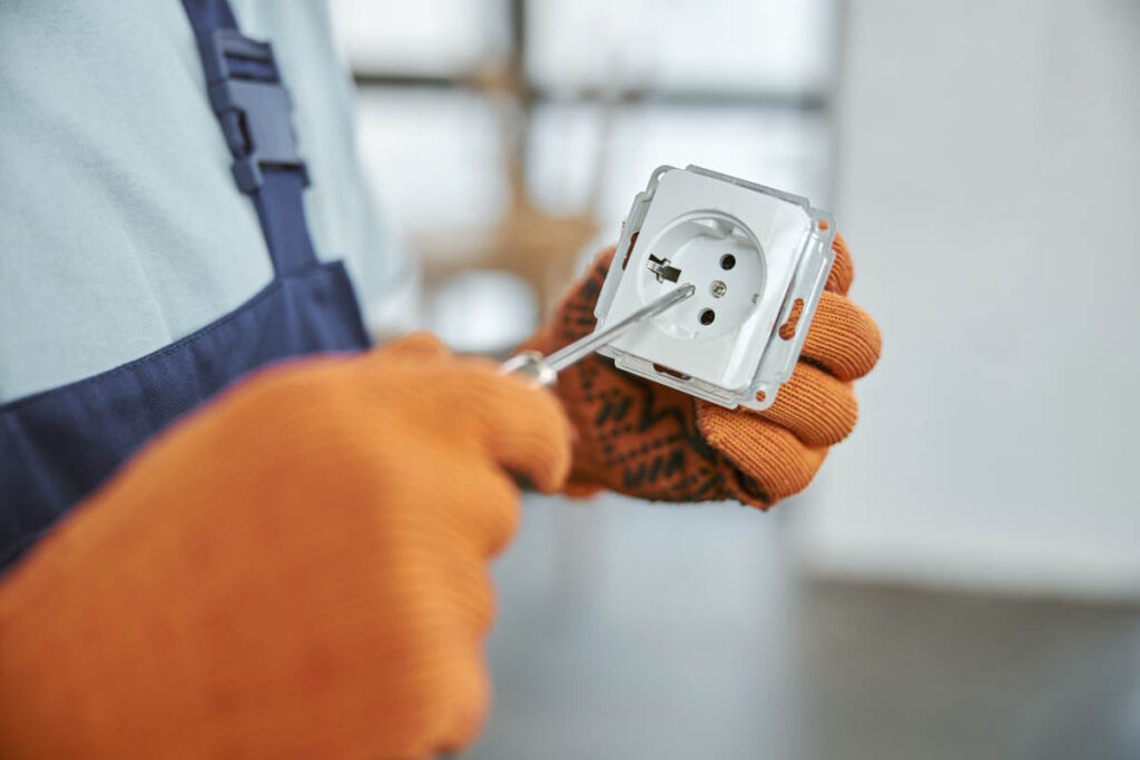 Jakie są najczęstsze przyczyny awarii instalacji elektrycznej